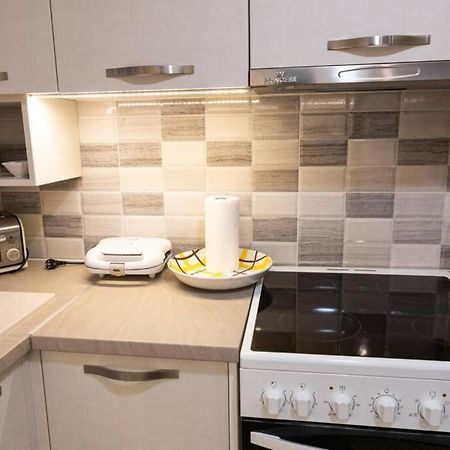 D3 Central Stylish Apartment Volos Ngoại thất bức ảnh